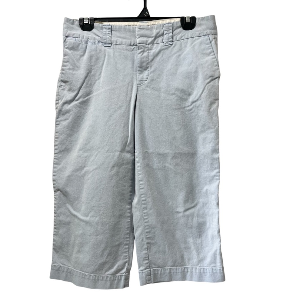 Dockers Women's Light Blue Capri Pants Size 6 Pockets Mid Rise 18” Inseam